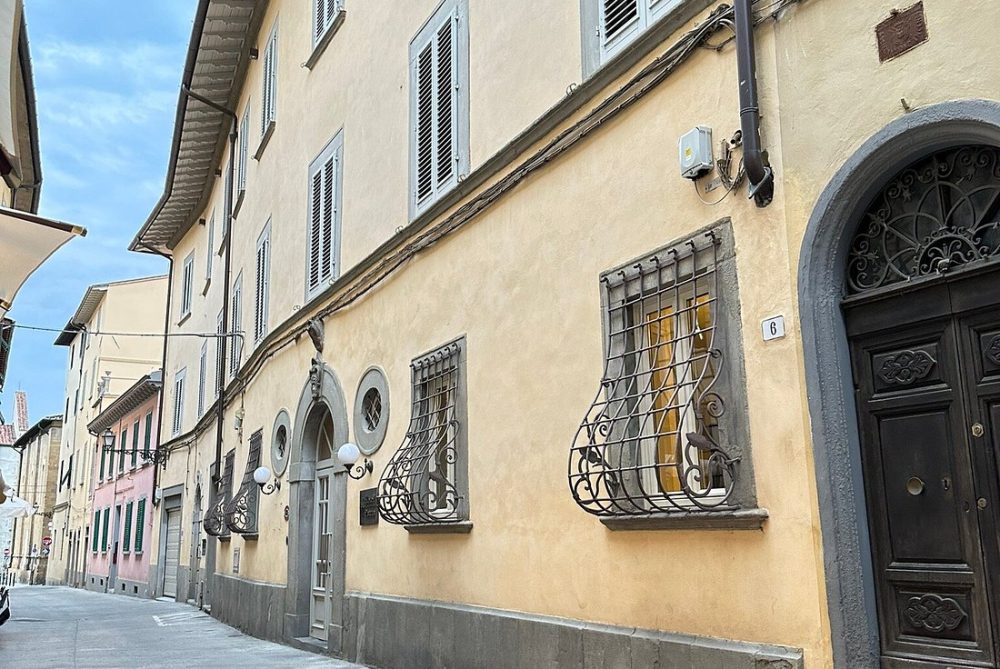patria hotle via crispi